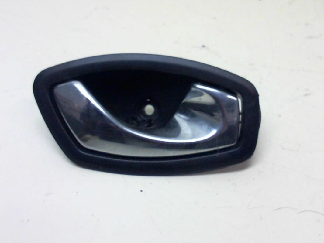 Maniglia interna posteriore destra RENAULT CLIO 4 PHASE 1 Diésel - 1