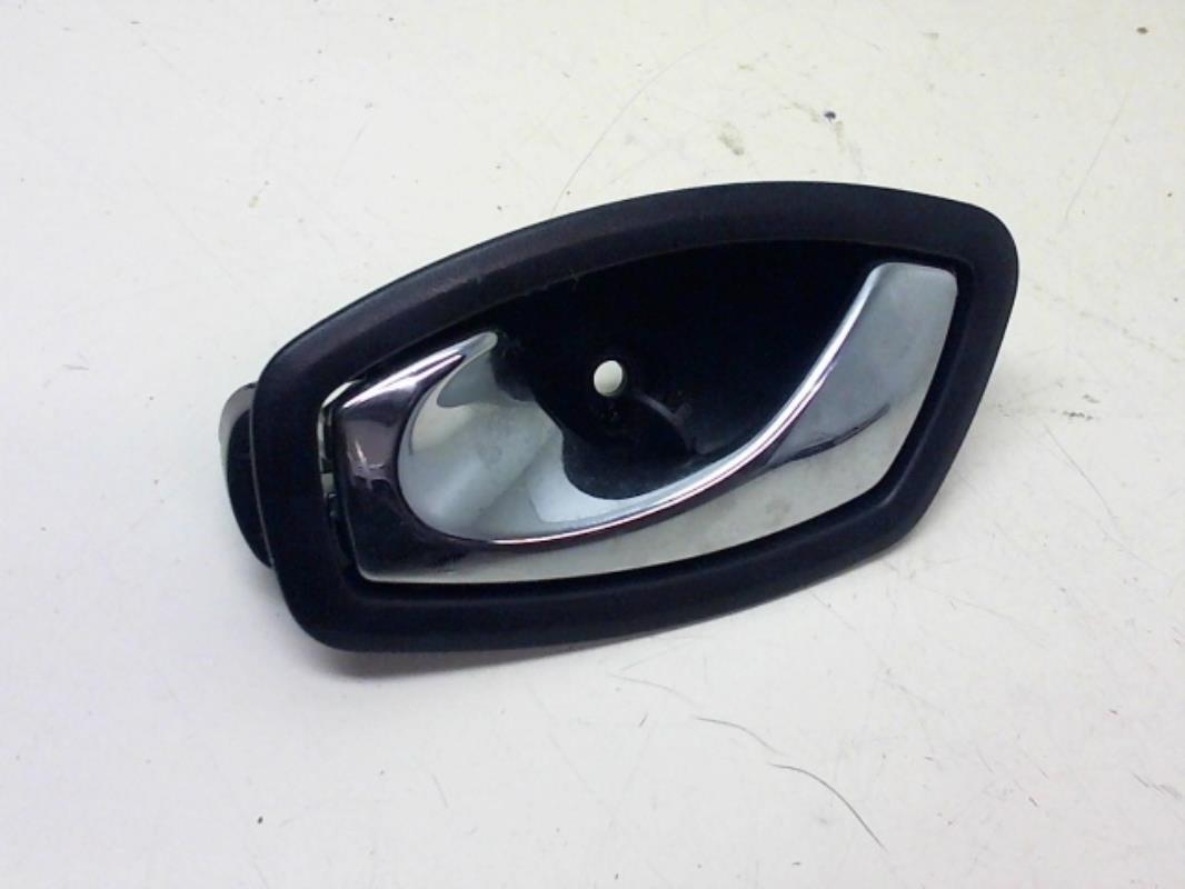 Maniglia interna posteriore sinistra RENAULT CLIO 4 PHASE 1 Diésel - 1