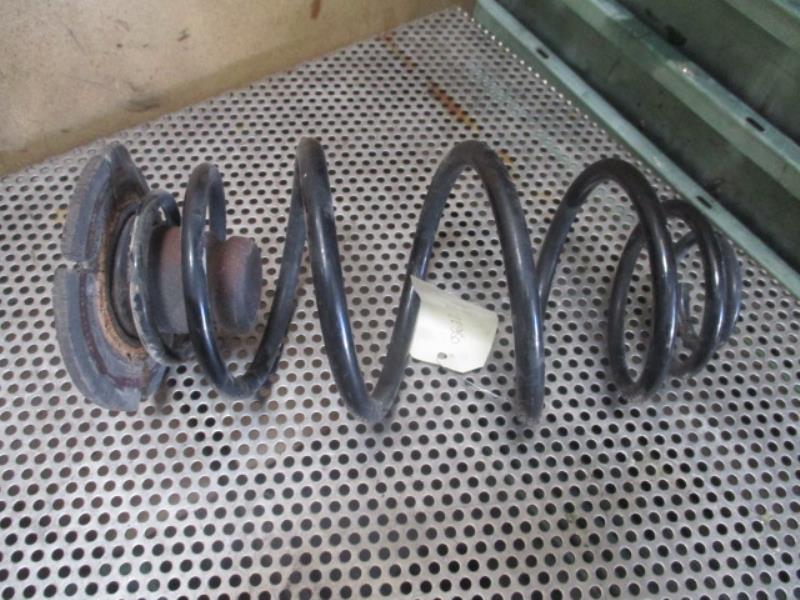 Molla sospensione posteriore sinistra VOLKSWAGEN POLO 4 PHASE 2 Diésel - 1