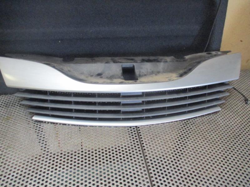 Calandre RENAULT LAGUNA 2 PHASE 1 Diesel - 1