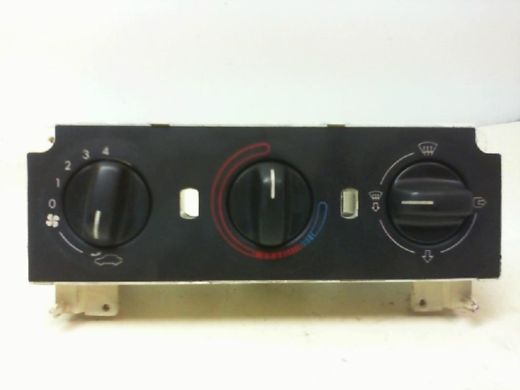 Commande chauffage PEUGEOT 306 PHASE 2 Diesel - 1