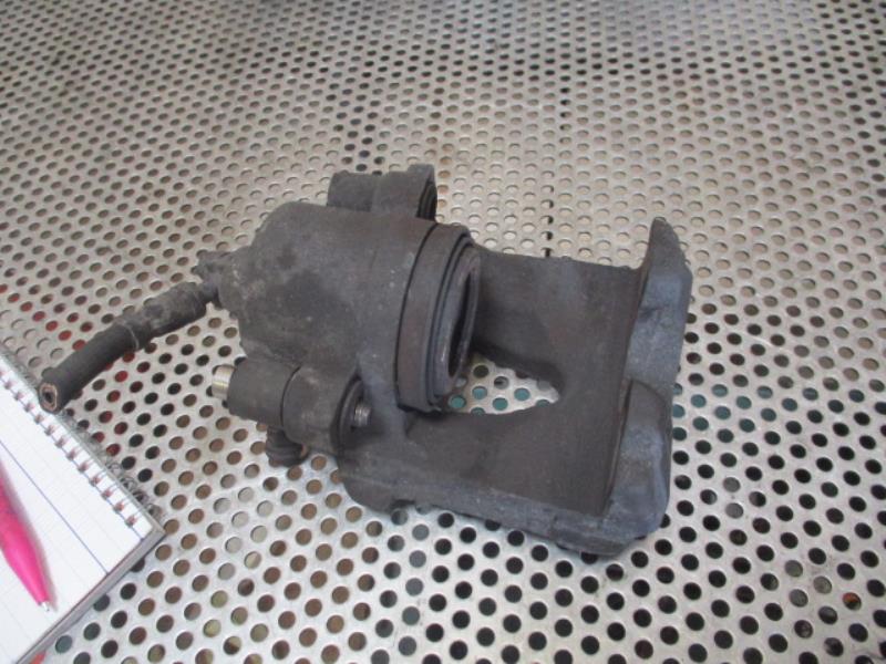 Pinza freni anteriore sinistra VOLKSWAGEN POLO 4 PHASE 1 Diésel - 1