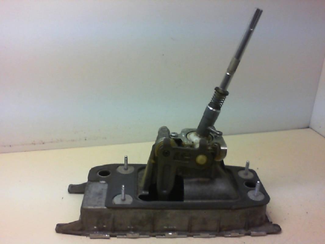 Levier de vitesses VOLKSWAGEN TOURAN 1 PHASE 1 Diesel - 1