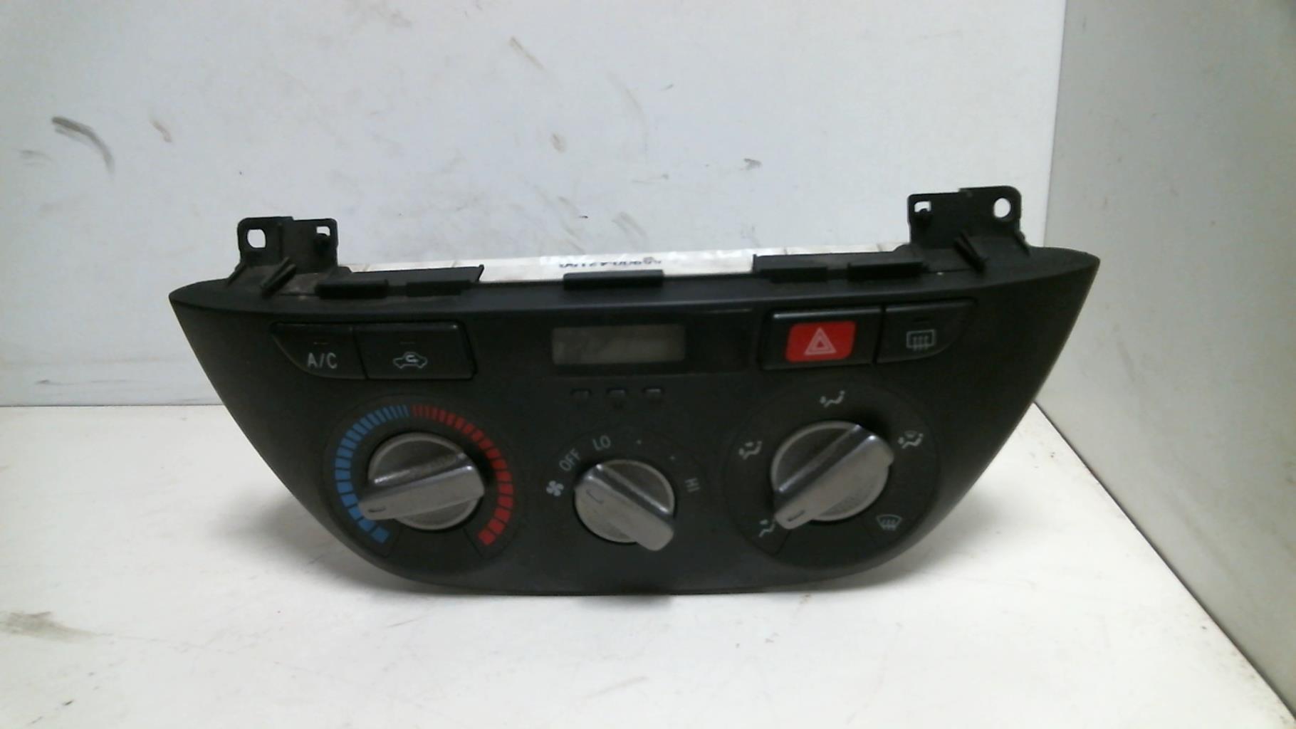 Comandi riscaldamento TOYOTA RAV 4 2000 PHASE 1 Diésel - 1