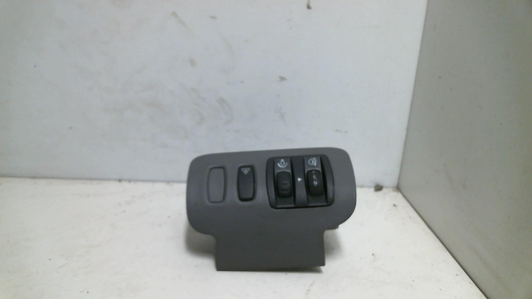 Commande de reglage hauteur de phare RENAULT SCENIC 2 PHASE 1 Diesel - 1