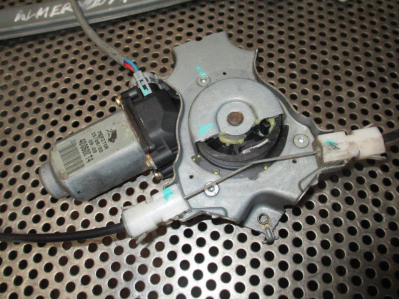 Alzacristalli elettrico anteriore destro NISSAN ALMERA 2 PHASE 1 Gasolina - 1