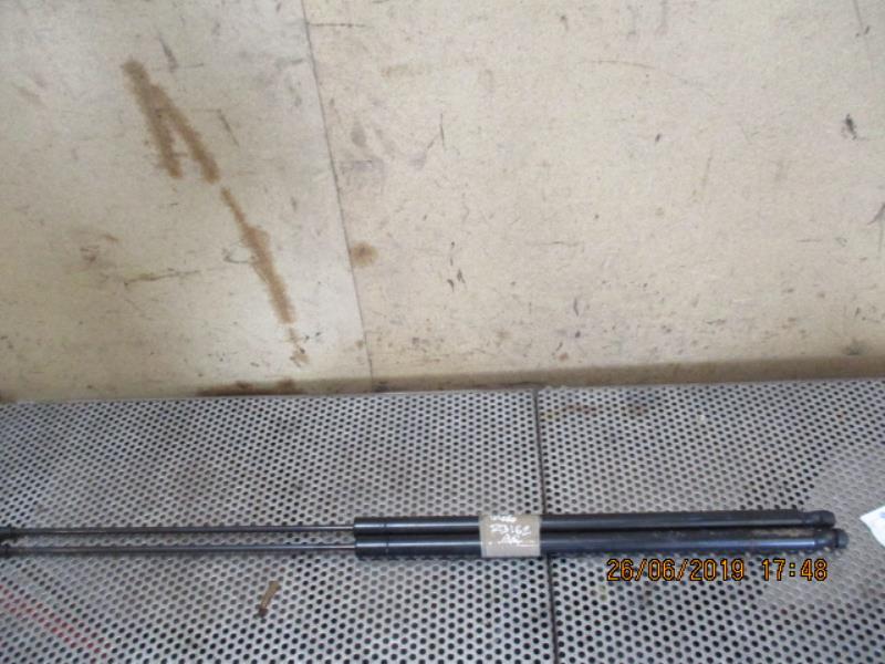 Verin de coffre SEAT TOLEDO 3 Diesel - 1