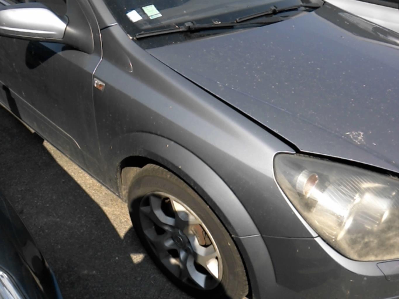 Aile avant droit OPEL ASTRA H PHASE 1 Diesel - 1