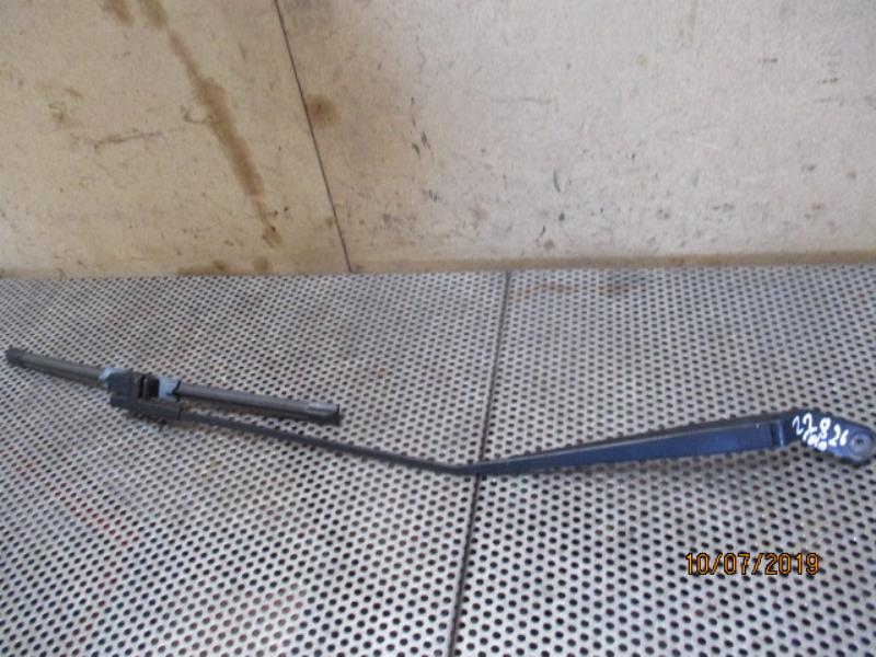 Braccio tergicristallo anteriore destro VOLKSWAGEN POLO 4 PHASE 1 Diésel - 1