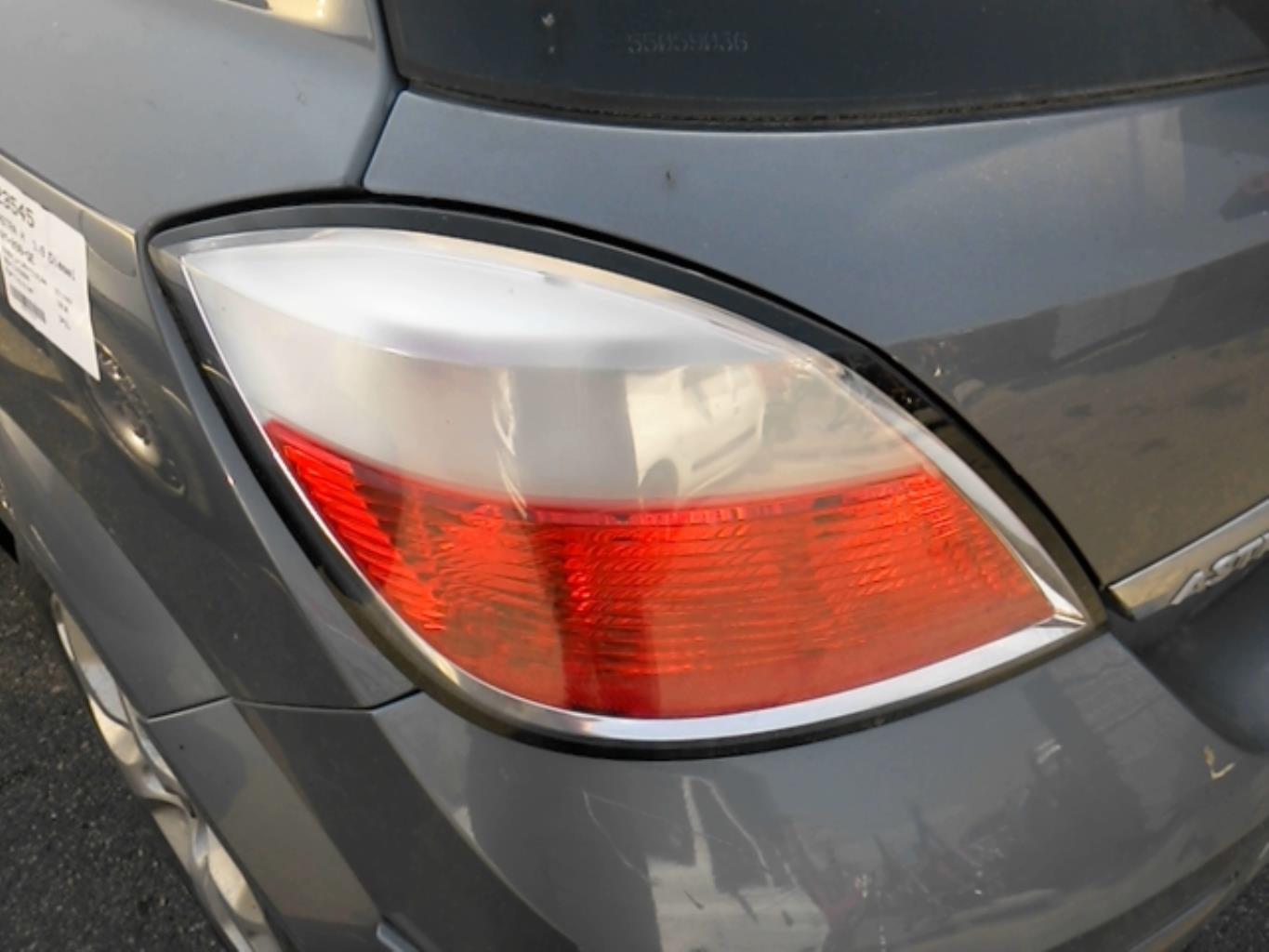 Fanale posteriore principale sinistro (luci) OPEL ASTRA H PHASE 1 Diésel - 1