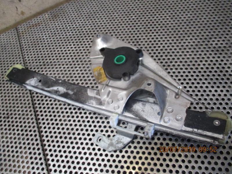 Alzacristalli elettrico posteriore sinistro AUDI A6 2 ALLROAD PHASE 2 BREAK Diésel - 1