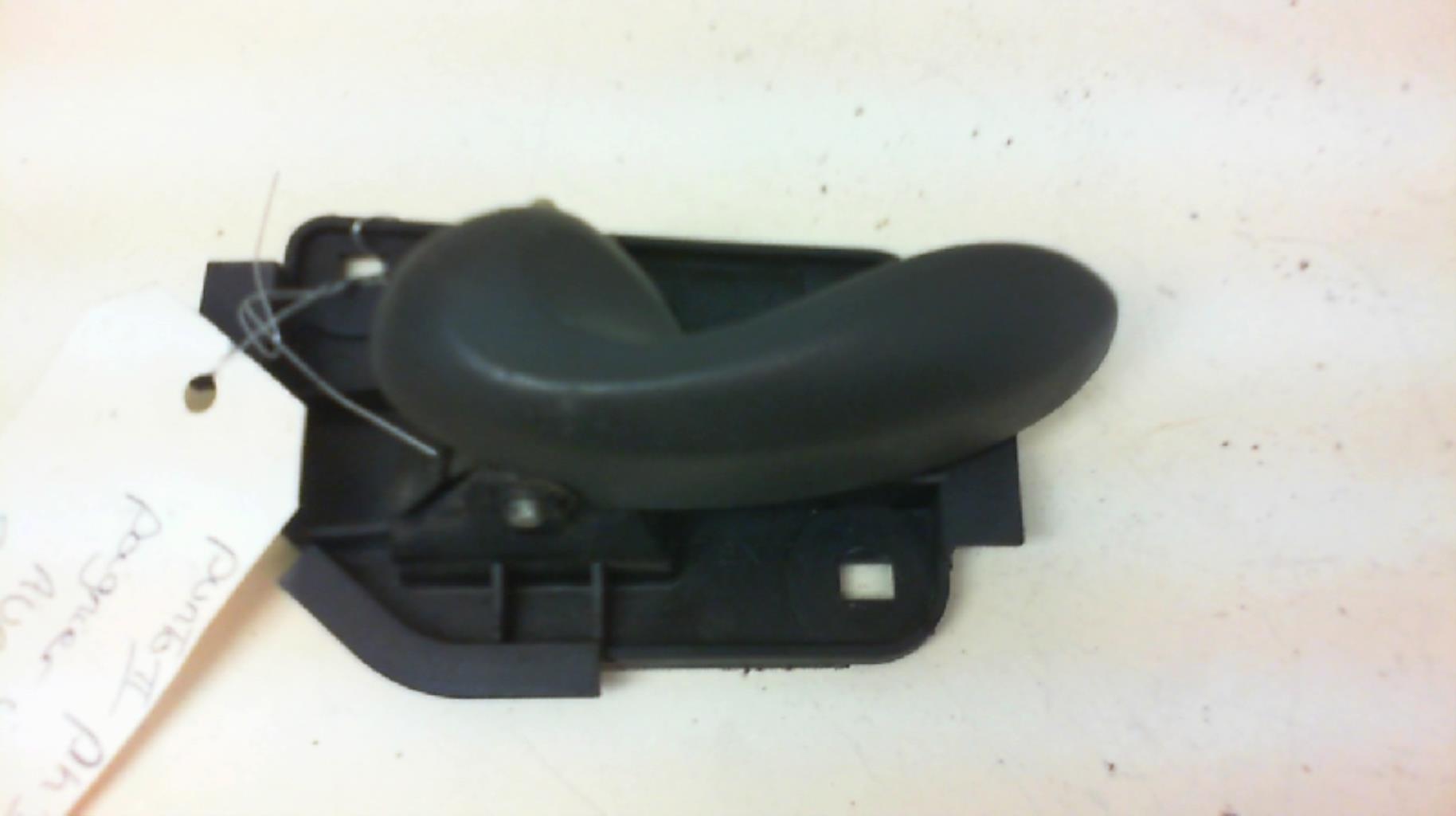 Poignee interieur avant gauche FIAT PUNTO 2 PHASE 2 Essence - 1