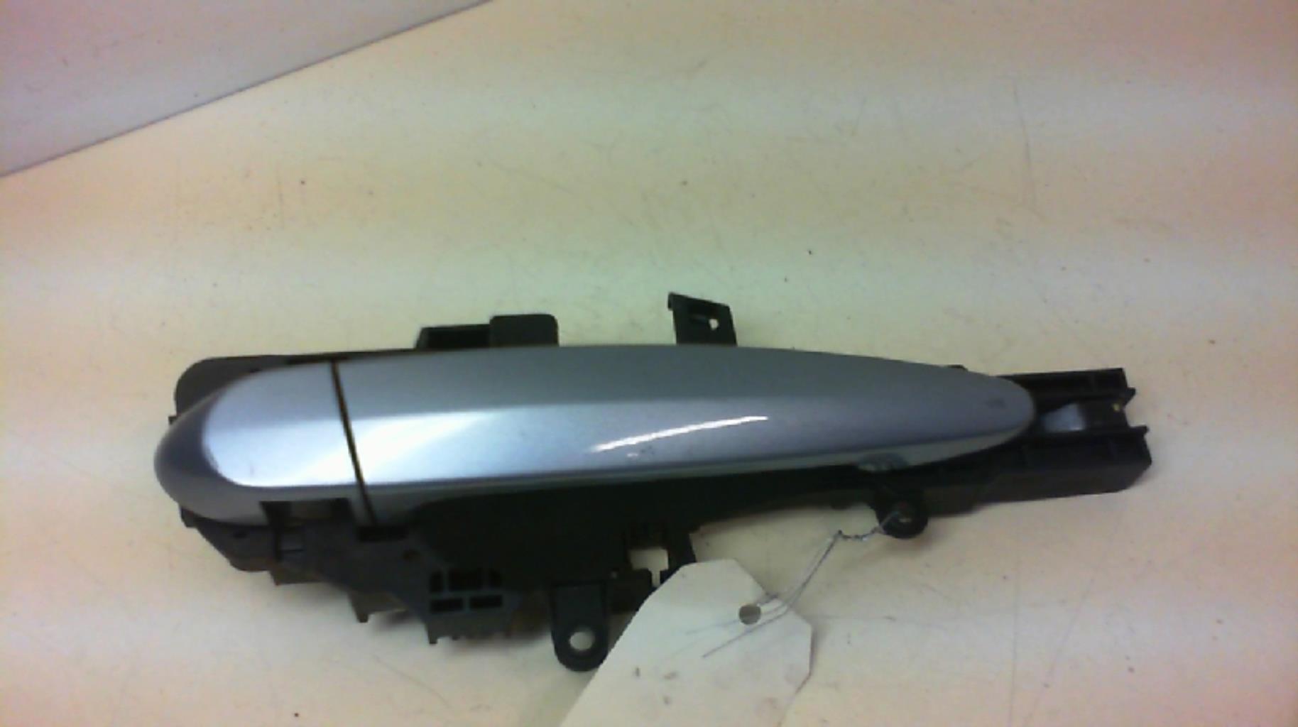 Maniglia portiera posteriore destra BMW SERIE 1 E87 PHASE 2 Diésel - 1