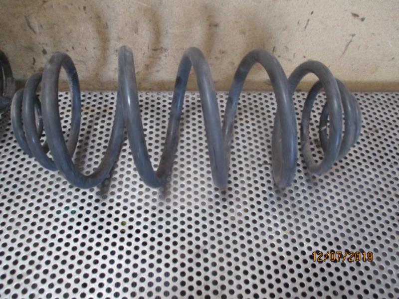 Molla sospensione posteriore sinistra RENAULT KANGOO 2 PHASE 2 Diésel - 1