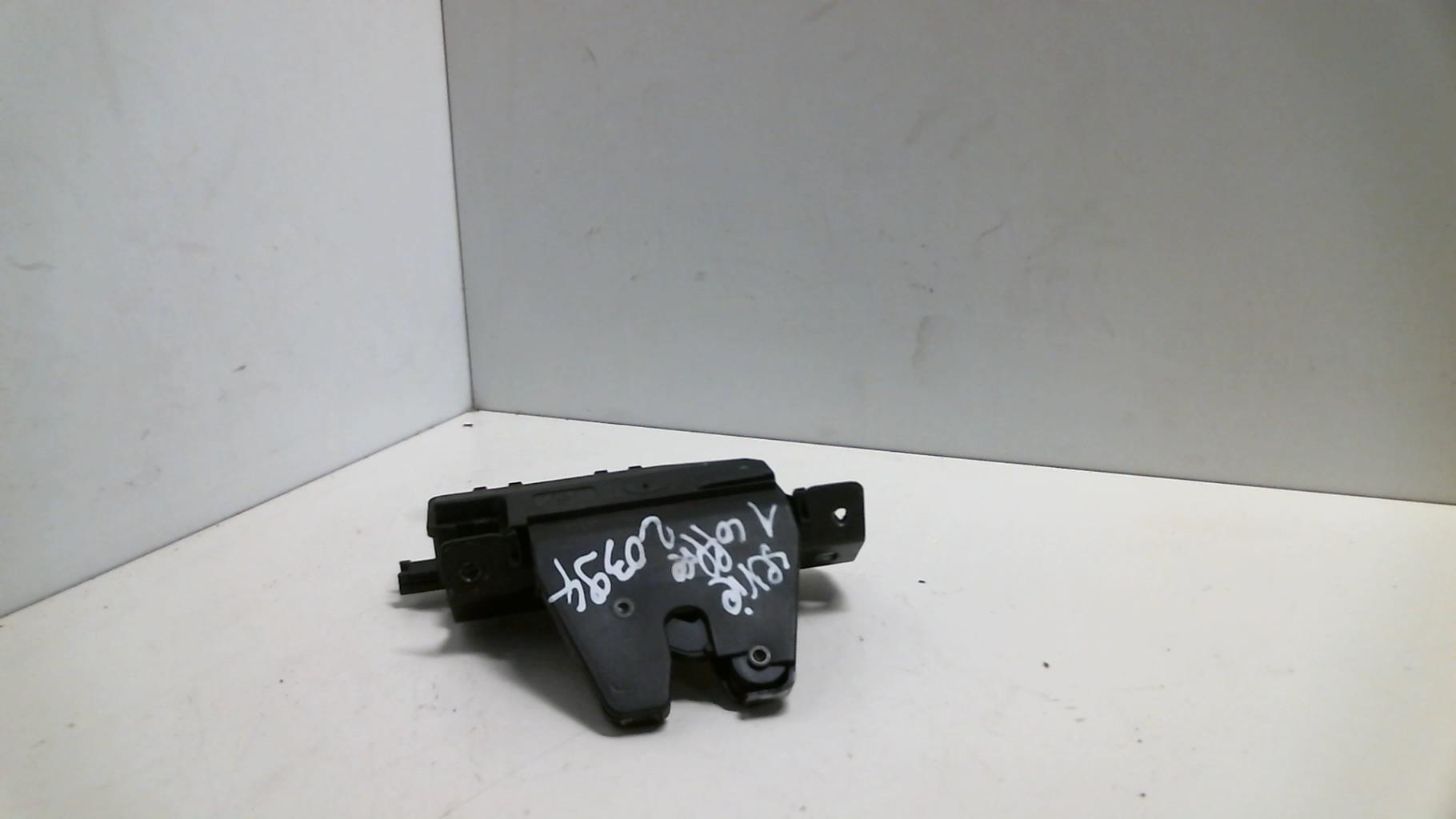 Serrure de coffre BMW SERIE 1 E87 PHASE 2 Diesel - 1