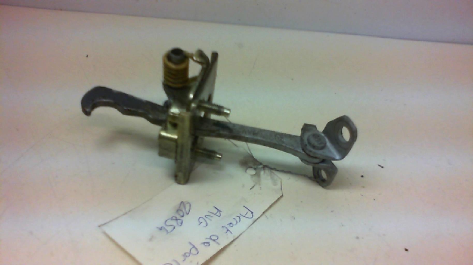 Arresto portiera anteriore sinistra CITROEN C5 1 PHASE 1 Gasolina - 1