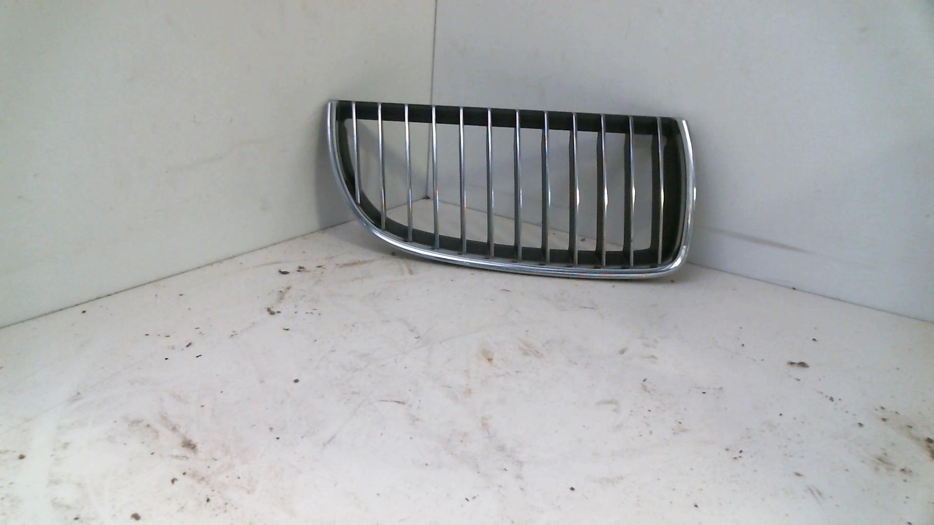 Calandre gauche BMW SERIE 3 E90 PHASE 1 Diesel - 1