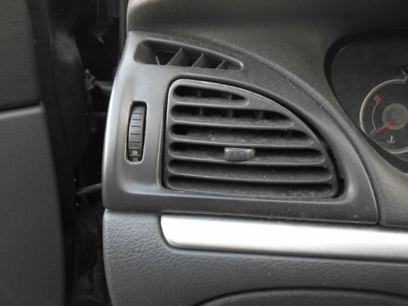Bocchetta aerazione cruscotto anteriore sinistra CITROEN C5 1 PHASE 2 Diésel - 1