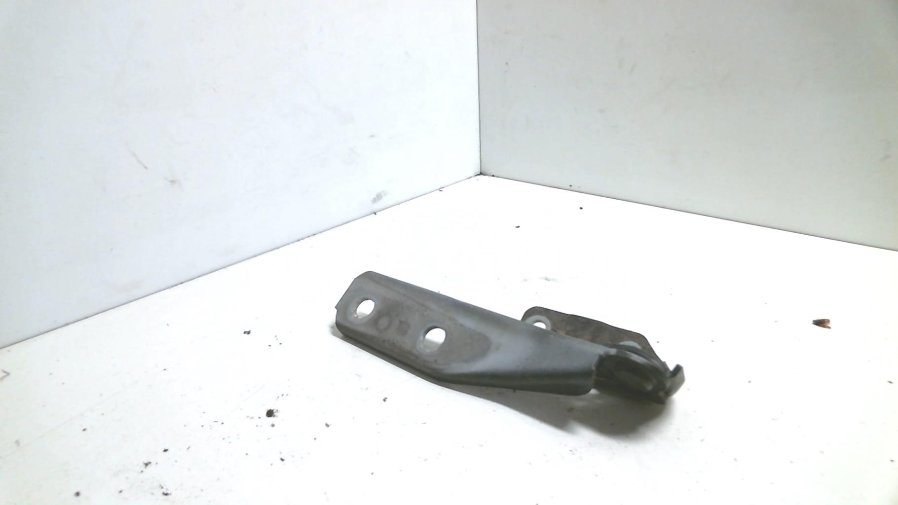 Charniere de capot AUDI A3 2 PHASE 1 Diesel - 1