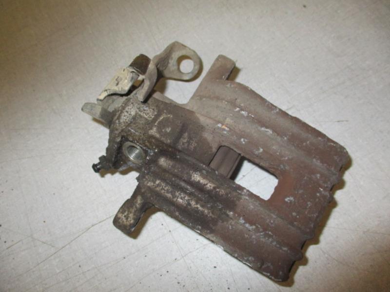 Pinza freni posteriore sinistra VOLKSWAGEN GOLF 4 Gasolina - 1