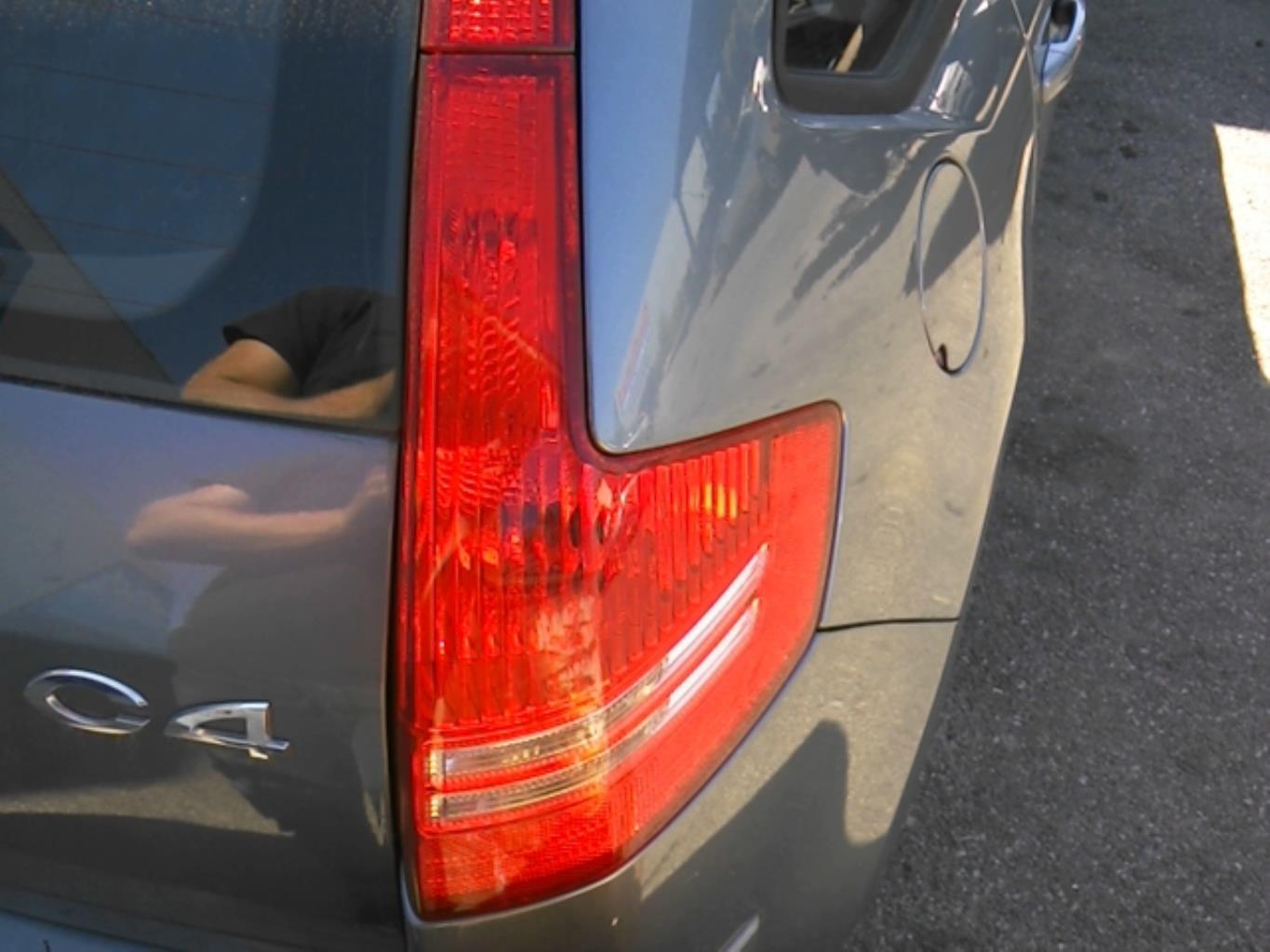 Fanale posteriore principale destro (luci) CITROEN C4 1 PHASE 1 Diésel - 1