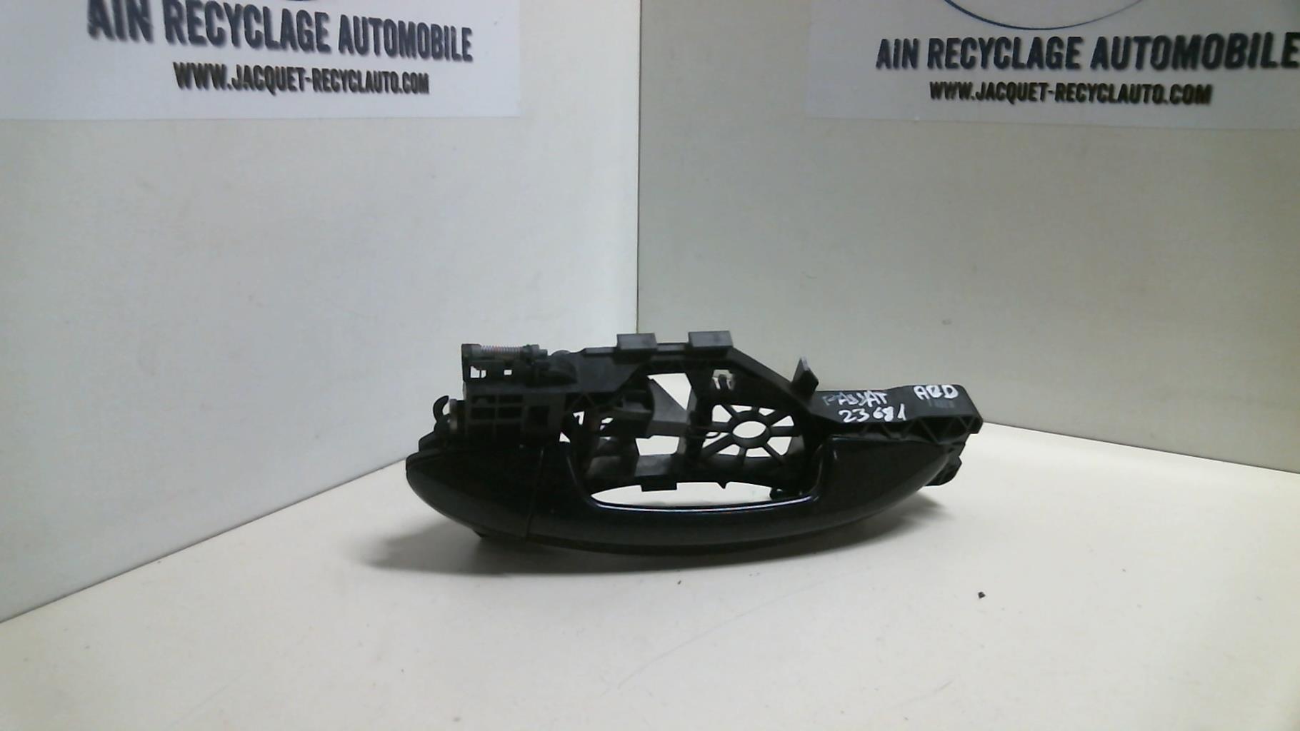 Maniglia portiera posteriore destra VOLKSWAGEN PASSAT 5 BREAK Diésel - 1
