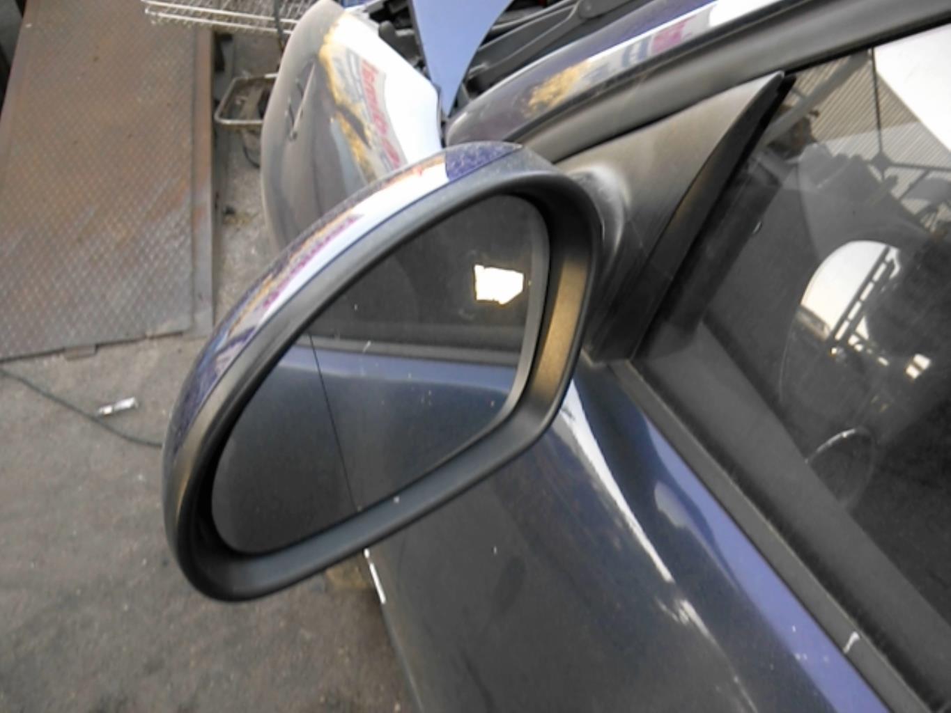 Specchietto retrovisore sinistro SEAT IBIZA 3 PHASE 1 Gasolina - 1