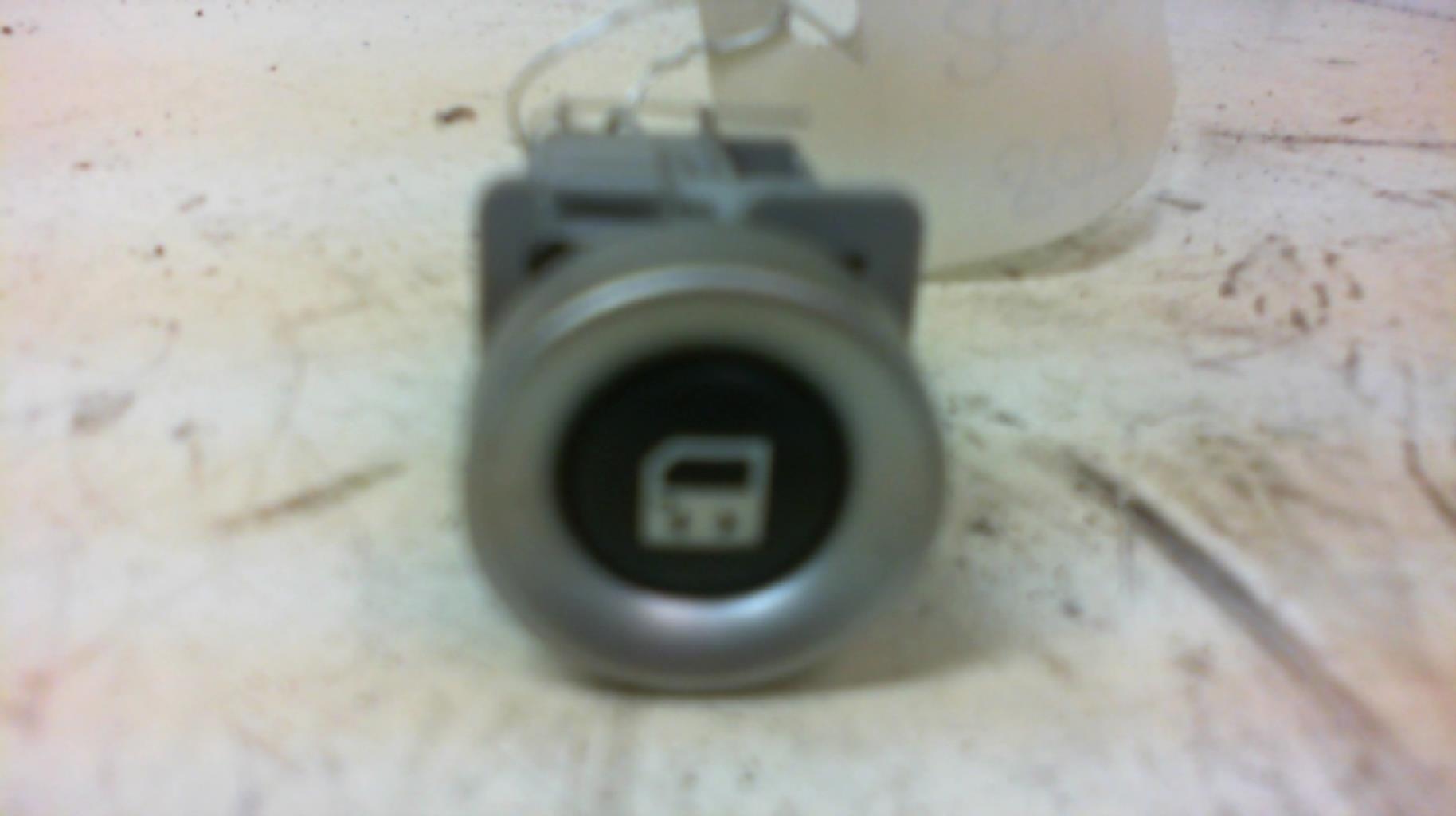Bouton/Interrupteur PEUGEOT 807 Diesel - 1