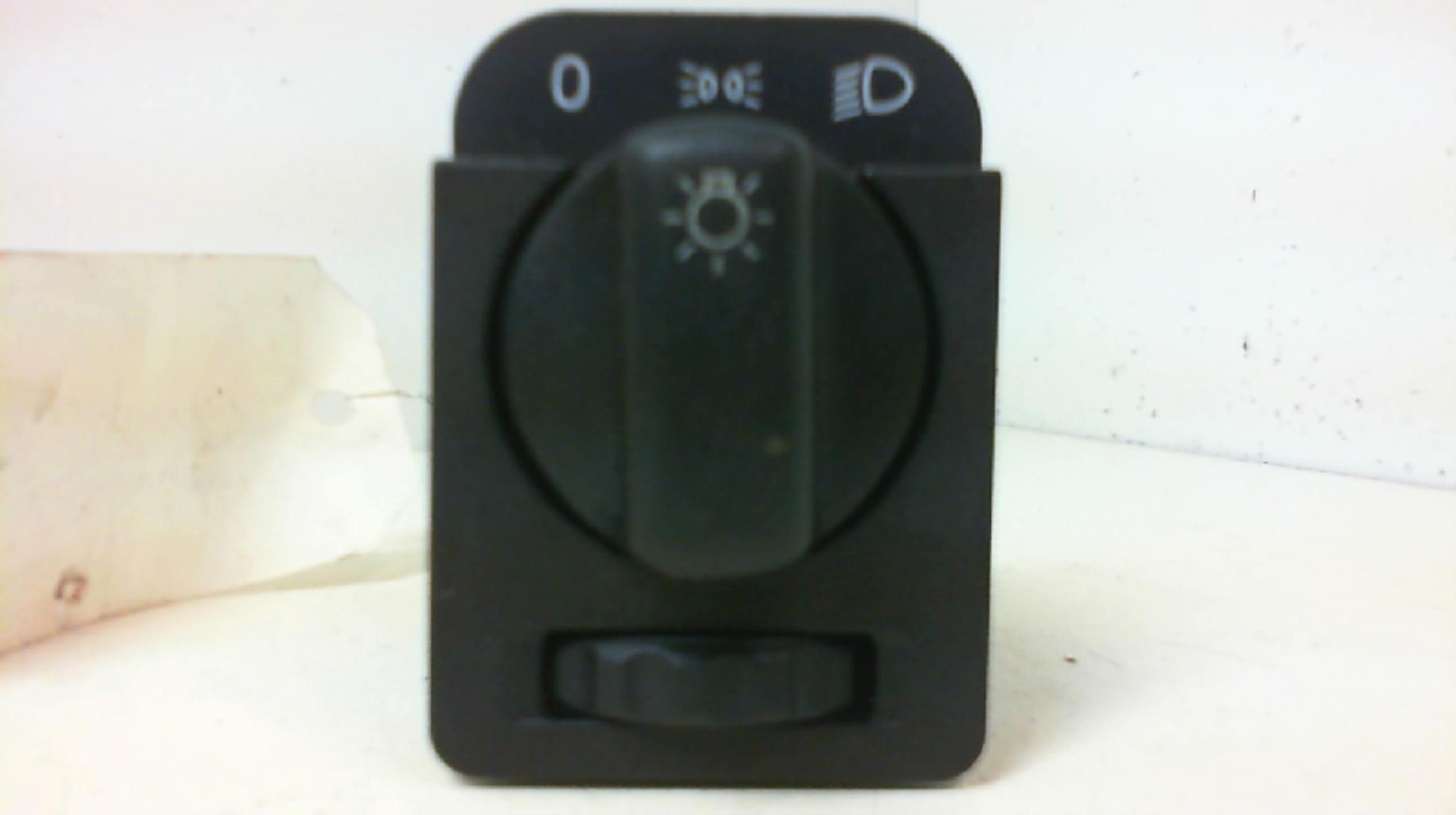 Commande de phare OPEL CORSA B Diesel - 1