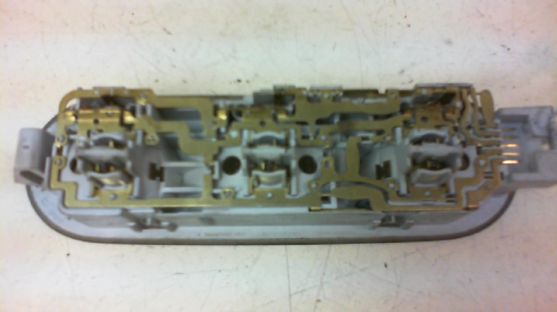 Luce di cortesia RENAULT SCENIC 2 PHASE 1 Diésel - 1