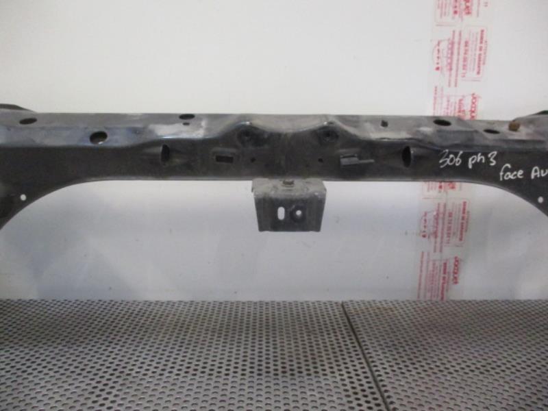 Face avant PEUGEOT 306 PHASE 2 Diesel - 1