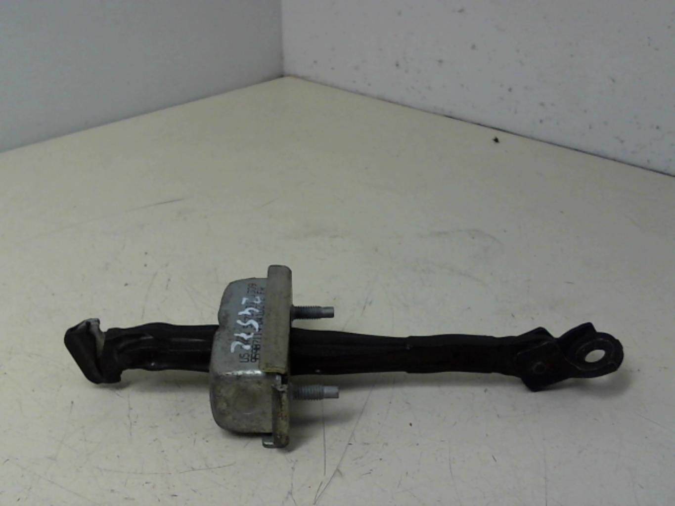Arresto portiera anteriore destra CHEVROLET ORLANDO Diésel - 1