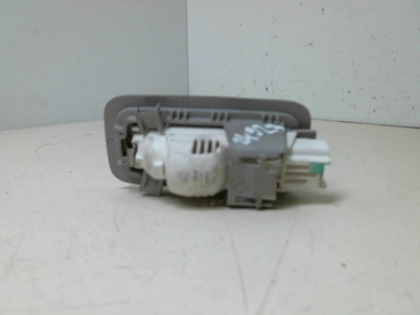 Luce di cortesia CITROEN C3 2 PHASE 1 Gasolina - 1