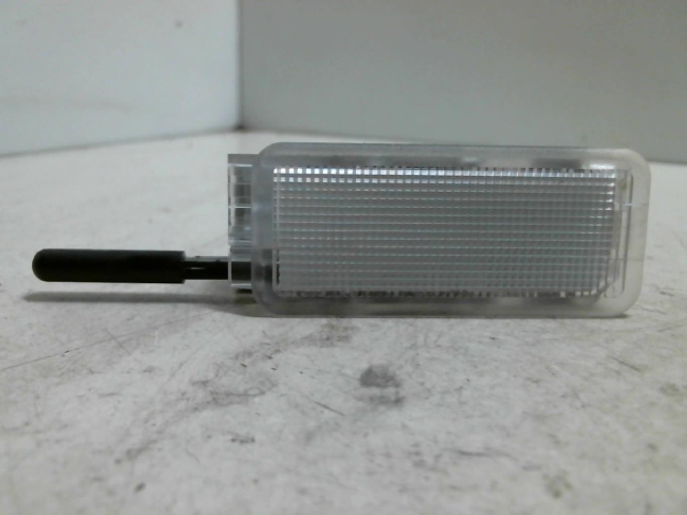 Eclairage de plafonnier PEUGEOT 208 1 PHASE 2 Diesel - 1