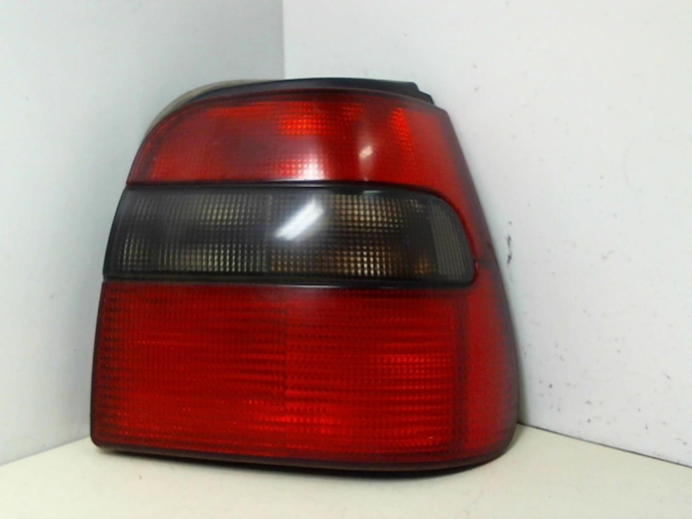 Fanale posteriore principale destro (luci) SKODA FELICIA Gasolina - 1