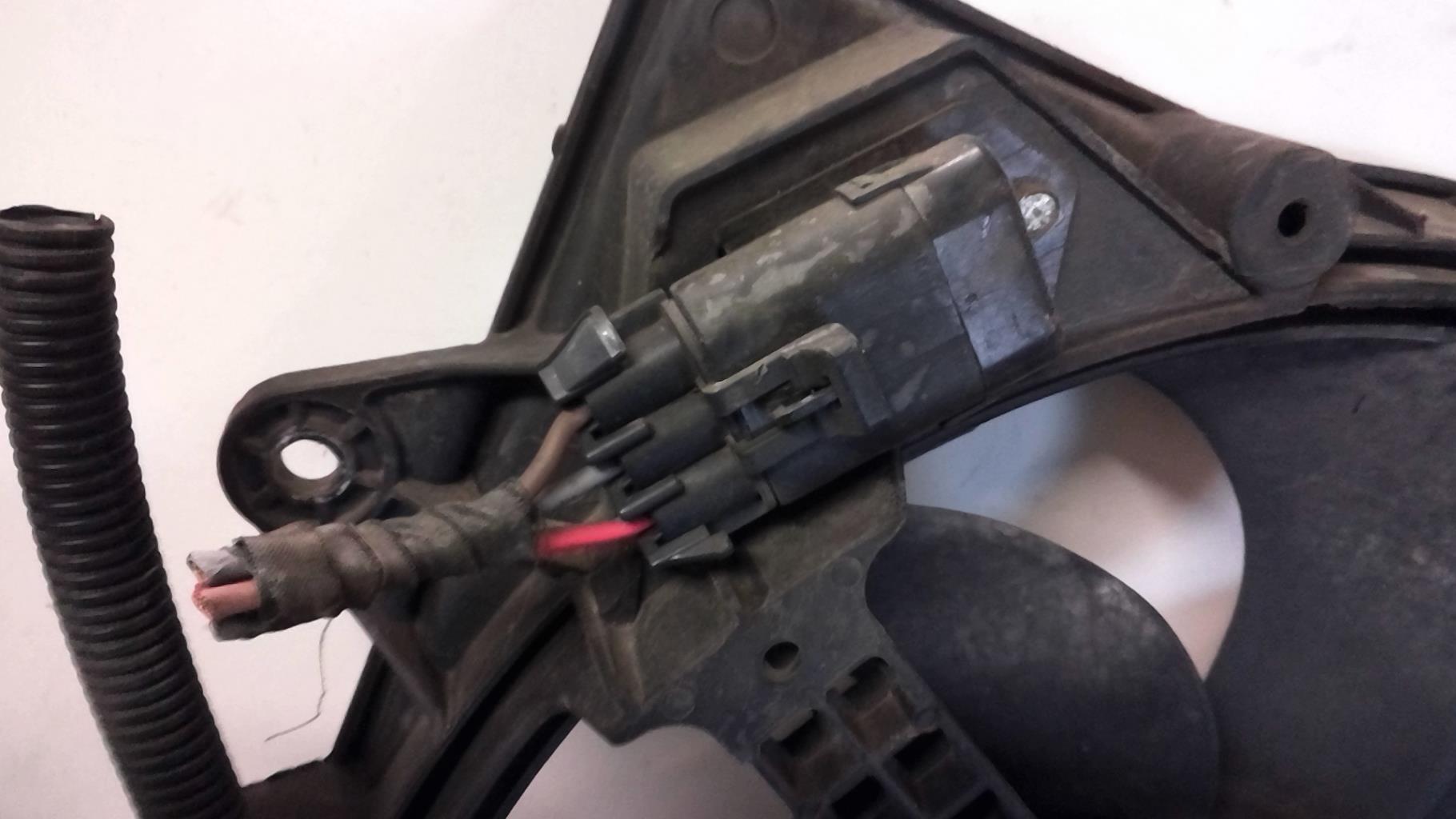 Motoventilatore radiatore FIAT GRANDE PUNTO Diésel - 1