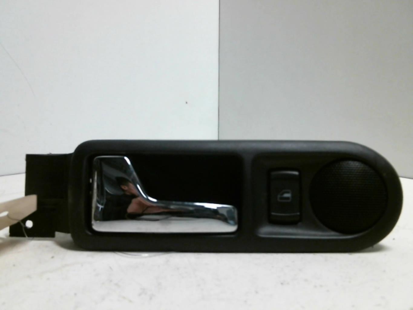 Maniglia interna posteriore sinistra VOLKSWAGEN GOLF 4 Diésel - 1