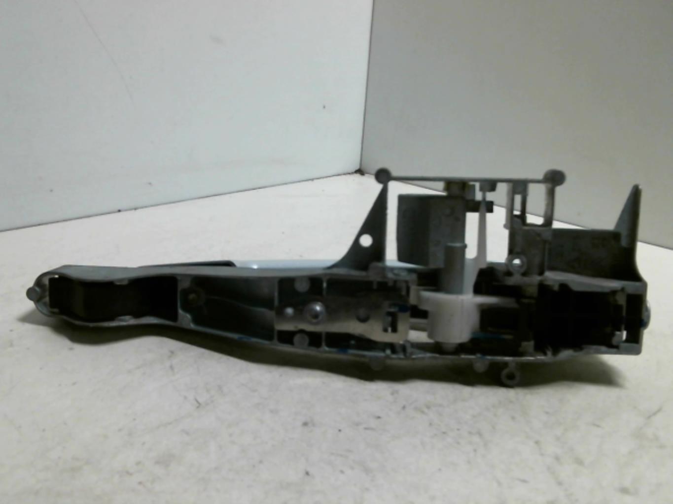 Maniglia portiera anteriore destra PEUGEOT 208 1 PHASE 2 Diésel - 1