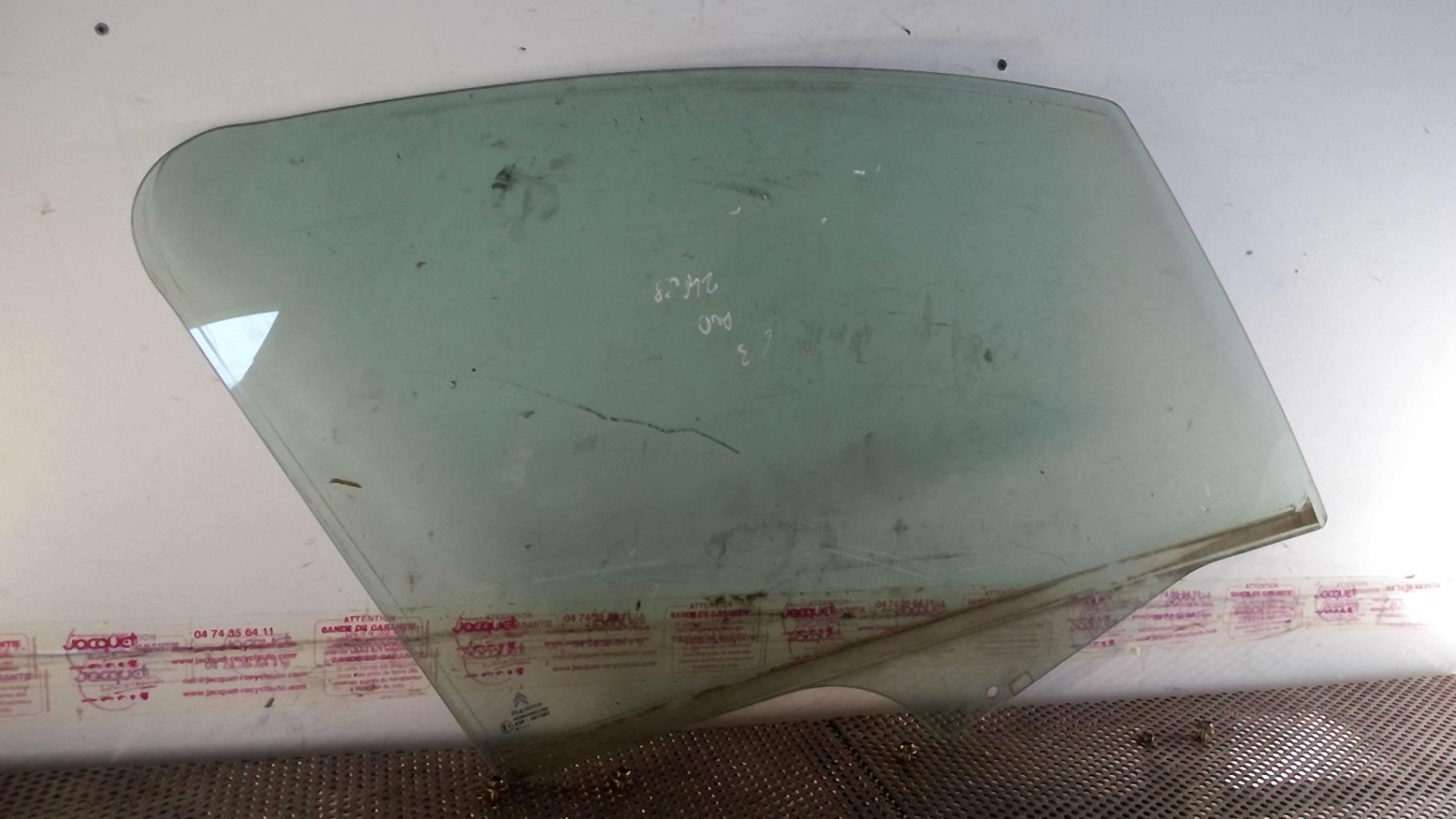 Vitre avant droit CITROEN C3 1 PHASE 1 Diesel - 1