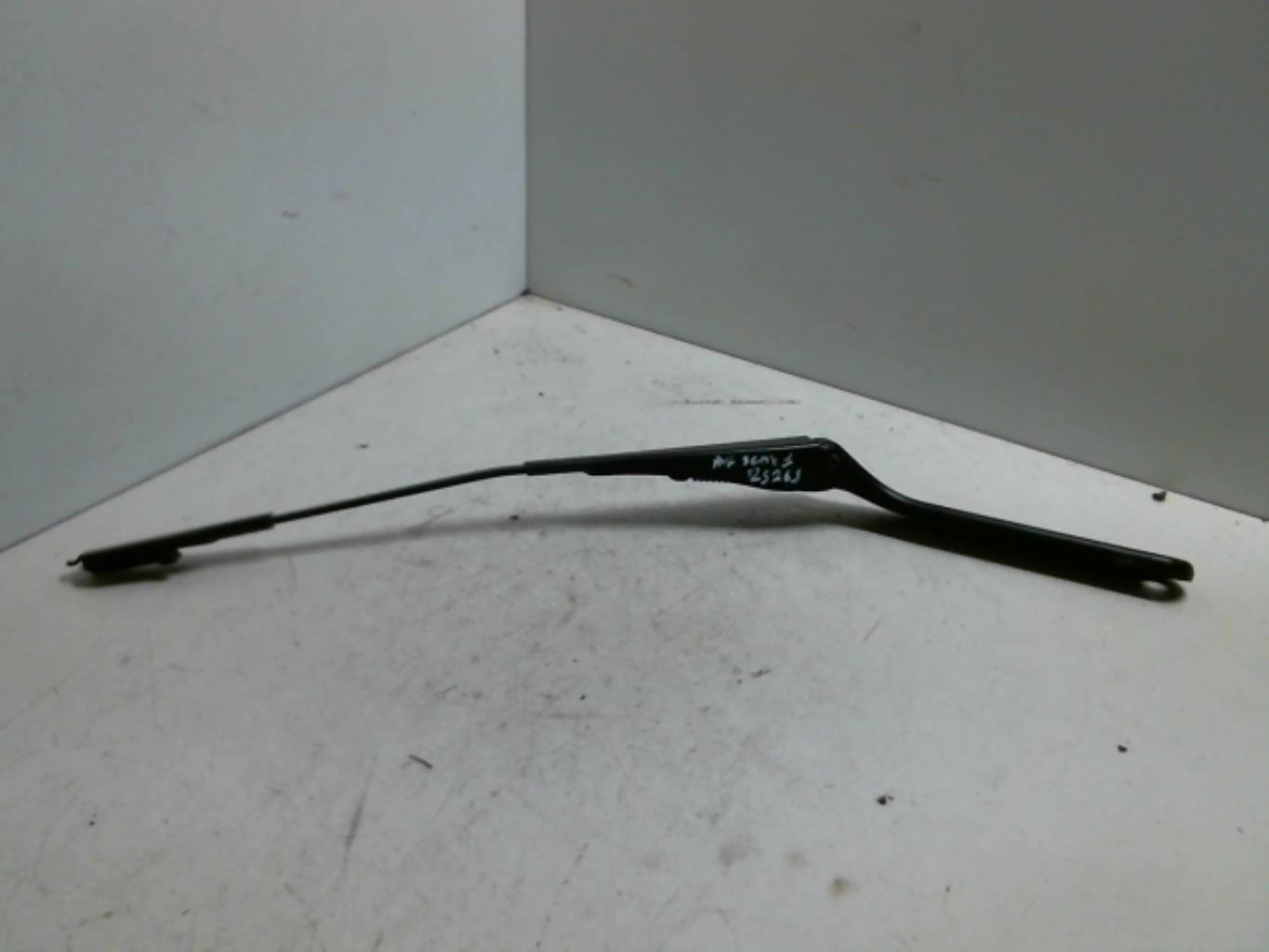 Braccio tergicristallo anteriore sinistro BMW SERIE 1 E82 COUPE Diésel - 1
