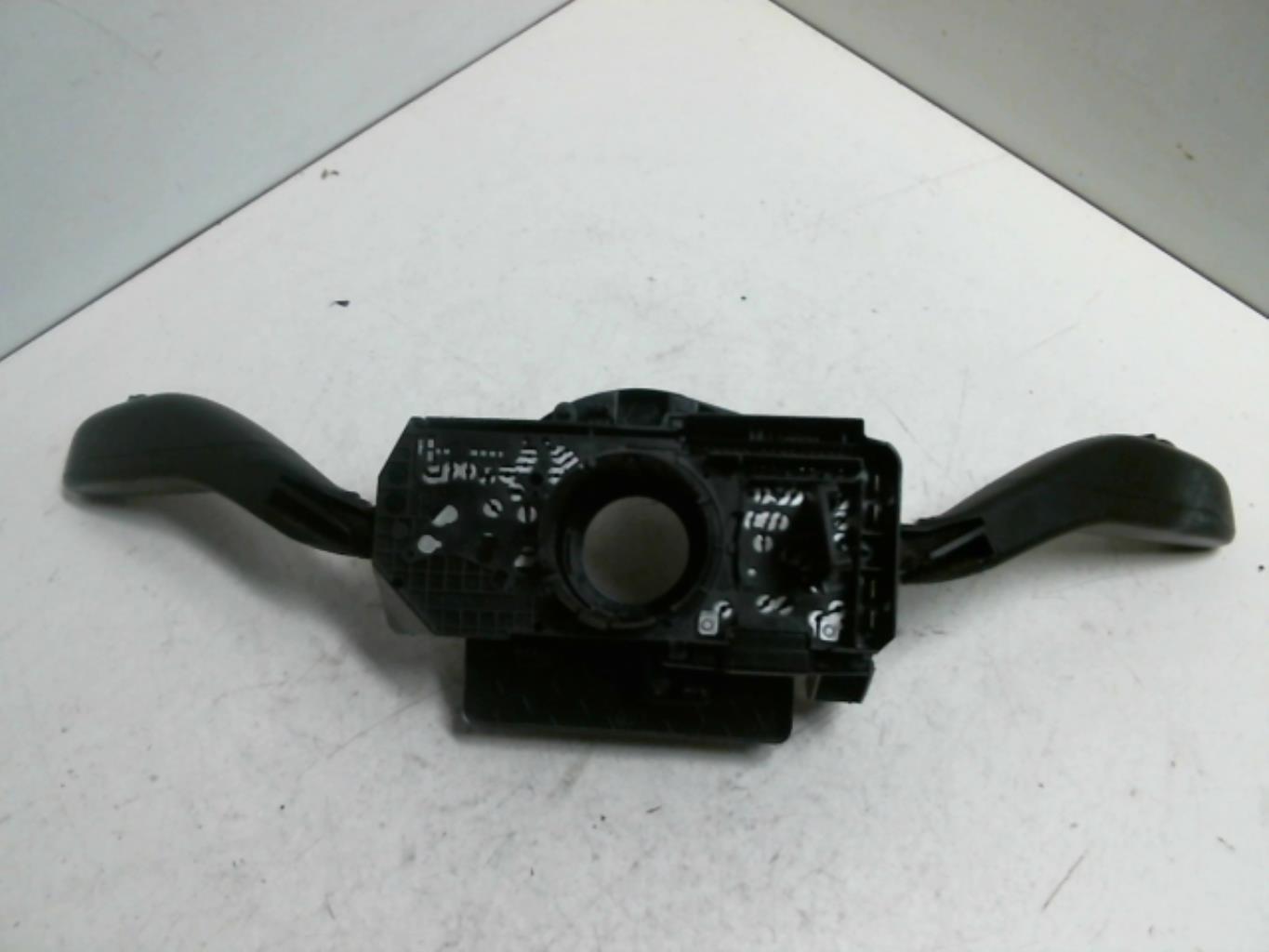 Devio guida completo con contatto spiralato VOLKSWAGEN POLO 4 PHASE 2 Diésel - 1
