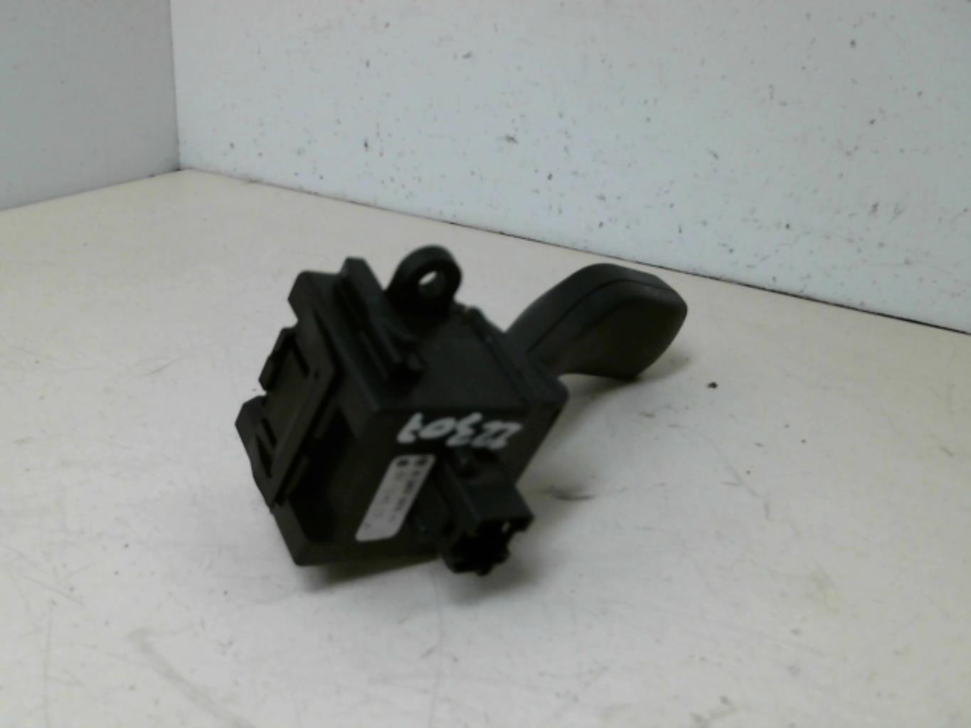 Commodo phare BMW SERIE 3 E46 PHASE 2 Diesel - 1