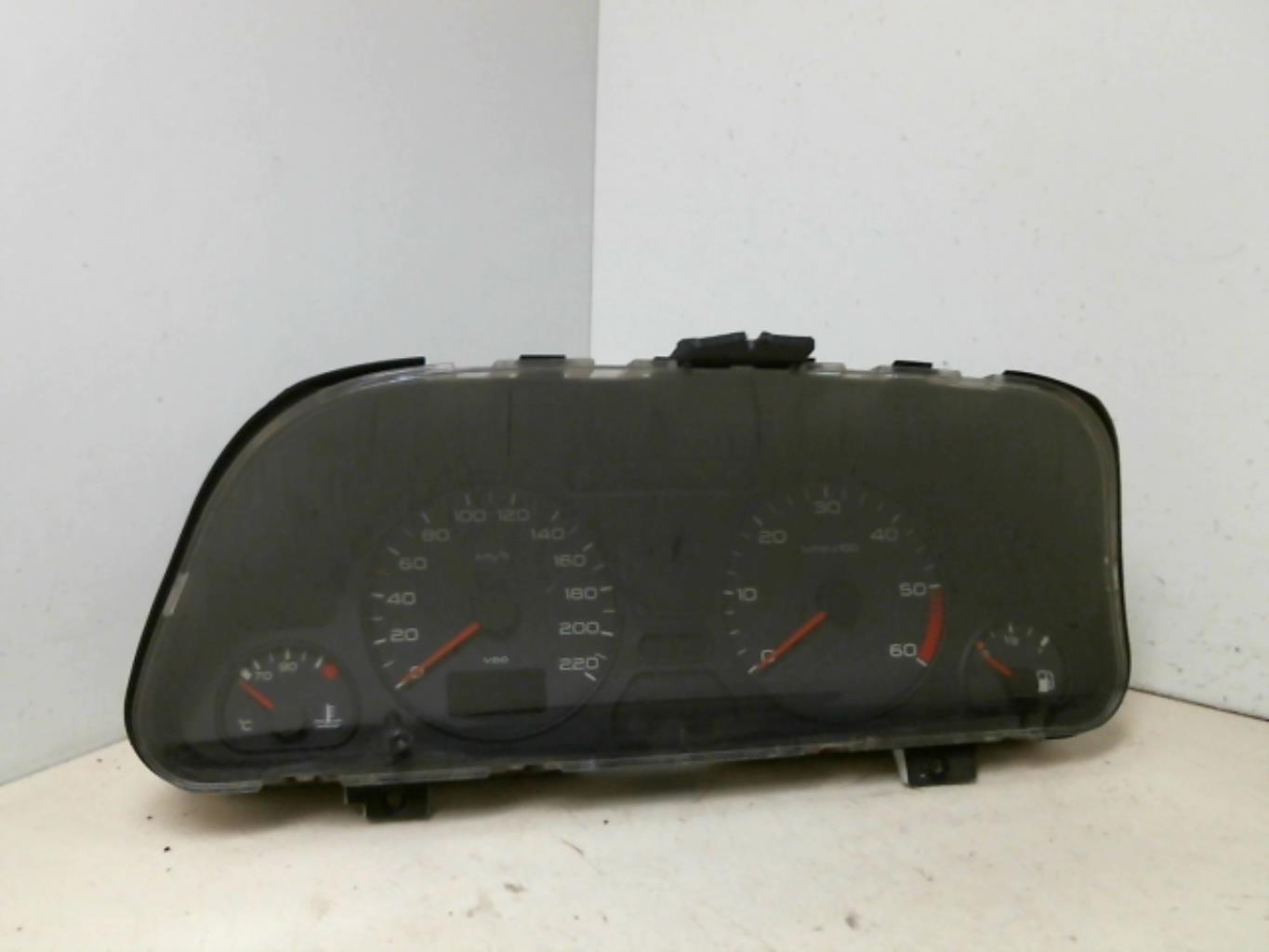 Compteur PEUGEOT 306 PHASE 2 Diesel - 1