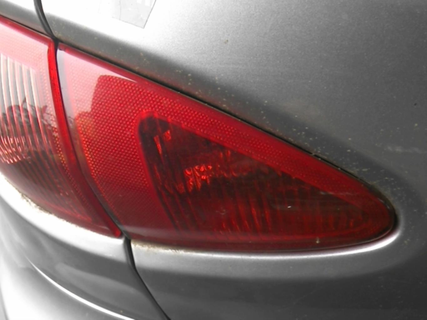 Gruppo ottico posteriore secondario sinistro (luci) ALFA ROMEO 147 PHASE 1 Gasolina - 1