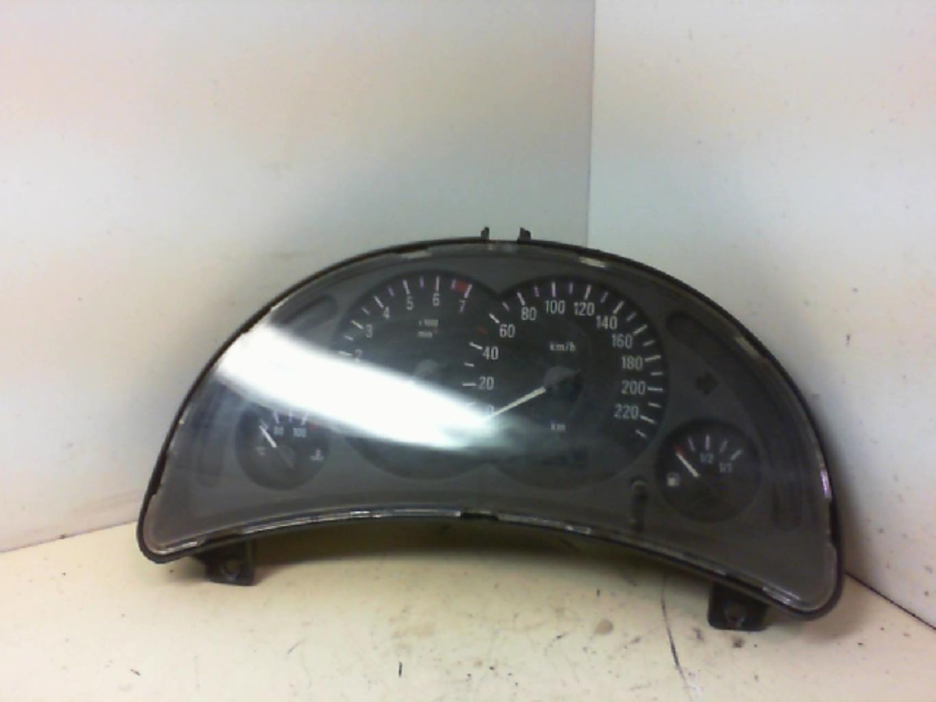 Compteur OPEL CORSA C PHASE 1 Essence - 1