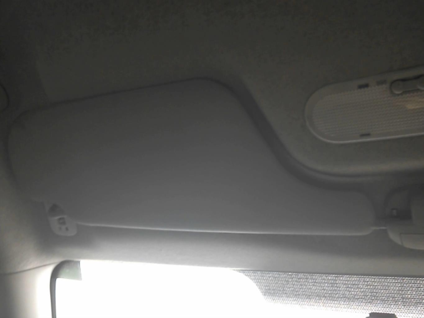 Pare soleil gauche RENAULT CLIO 3 PHASE 1 Diesel - 1