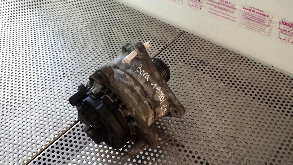 Alternatore VOLKSWAGEN BORA BREAK Diésel - 1