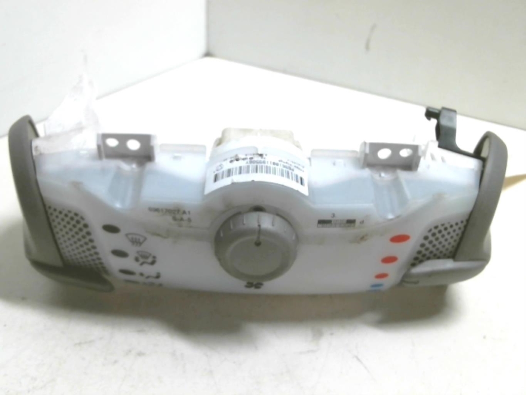 Commande chauffage PEUGEOT 107 PHASE 2 Essence - 1