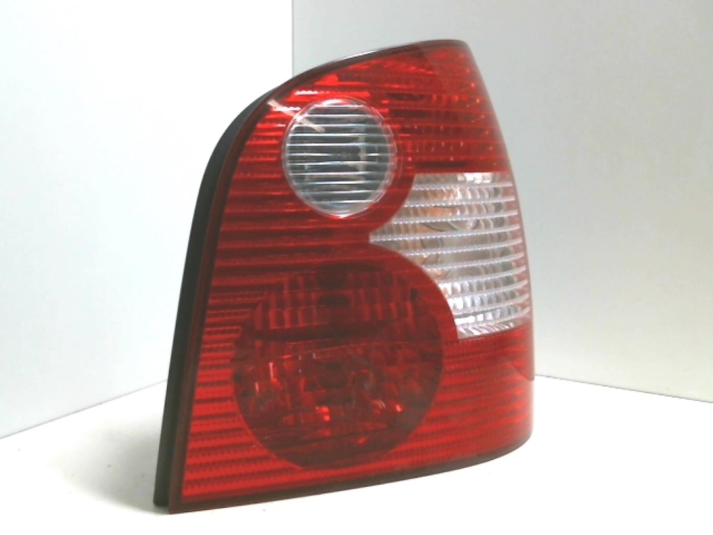 Fanale posteriore principale destro (luci) VOLKSWAGEN POLO 4 PHASE 1 Gasolina - 1