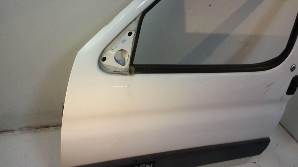 Porte avant gauche CITROEN BERLINGO 1 PHASE 1 Essence - 1